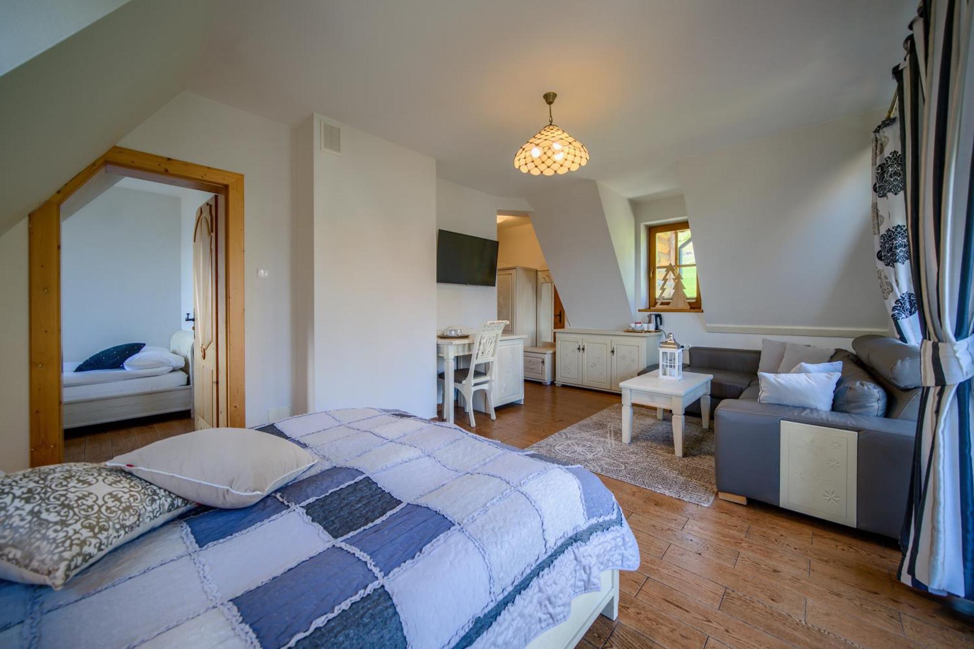 Aparthotel Butorowy Dwor Kościelisko Esterno foto